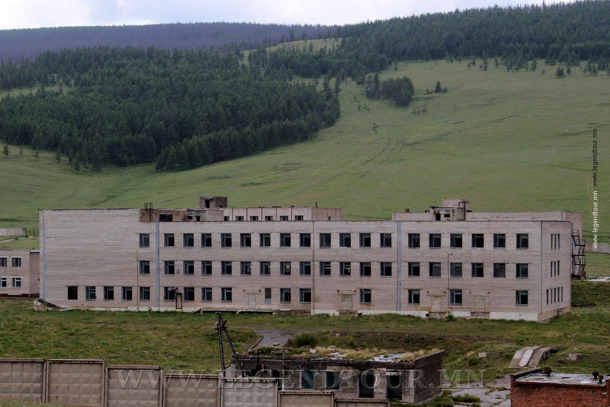 Фотография. Здание казармы. Войсковая часть п.п. 76515. Фото Е.Кулакова. 2014 год.